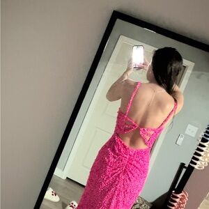 Elegant Pink Lace Dress